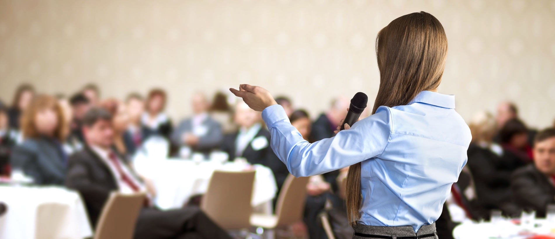 What Is A Keynote Speaker, Exactly? (Ultimate FAQ)